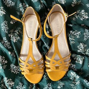 Yellow Chelsea Crew sandals